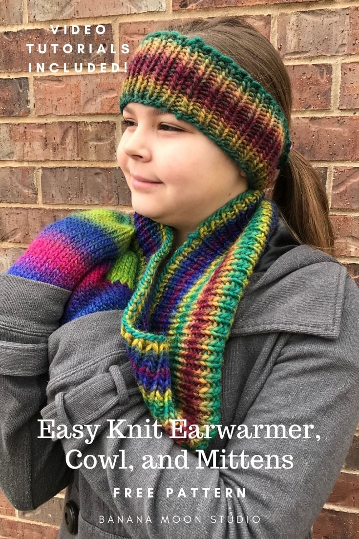 Easy knit earwarmer, cowl, and mittens set from Banana Moon Studio. Free pattern!